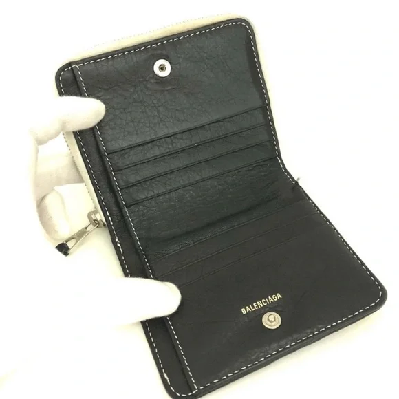 ✨🛍️ Balenciaga Multicolor Stripe Leather Compact Wallet - Picture 2 of 3